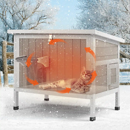 Warm insulated outdoor cat shelter for multiple cats